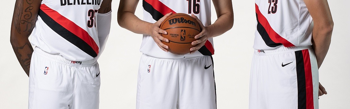 解说：杨瀚森被篮网选走不一定比在开拓者好 现在那边竞争也惨烈