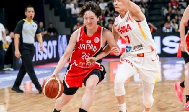 开云官方网站-日本16记三分淹没双塔 中国女篮的高度被速度击破