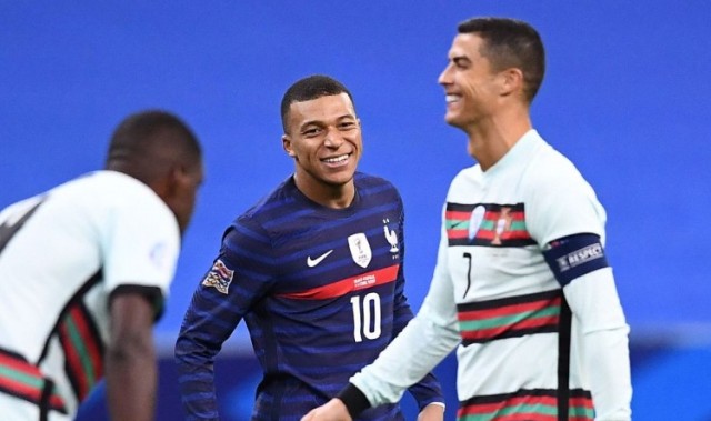 开云官方网站-姆巴佩母亲：我儿子非常喜欢C罗，小时候总说自己是葡萄牙人