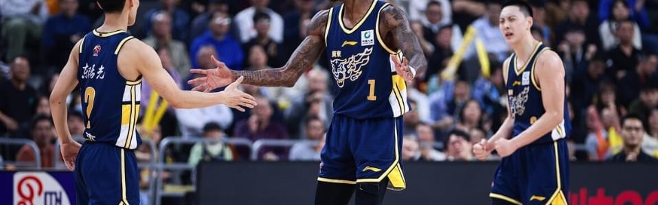 开云官方网站-CBA积分榜最新排名！上海狂胜广东冲上第2：辽宁第11山西第14