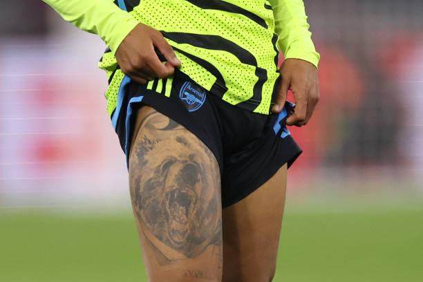 1698893939967027186.jpg 1758710225-612x612.jpg