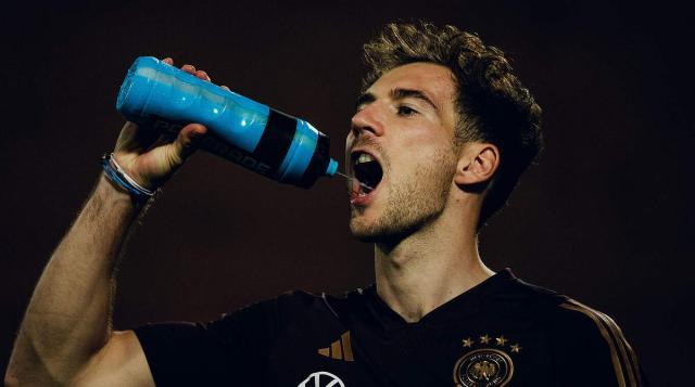 1669108296739043555.jpg csm_273618-FotoJet__17__3e43efc7f4.jpg