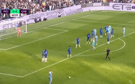 1642256886114038647.gif