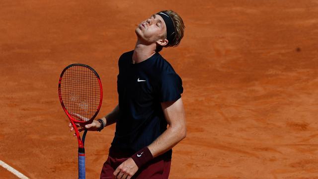 Shapovalov-1.jpg